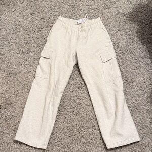 Aritzia Light Gray Cargo Pants